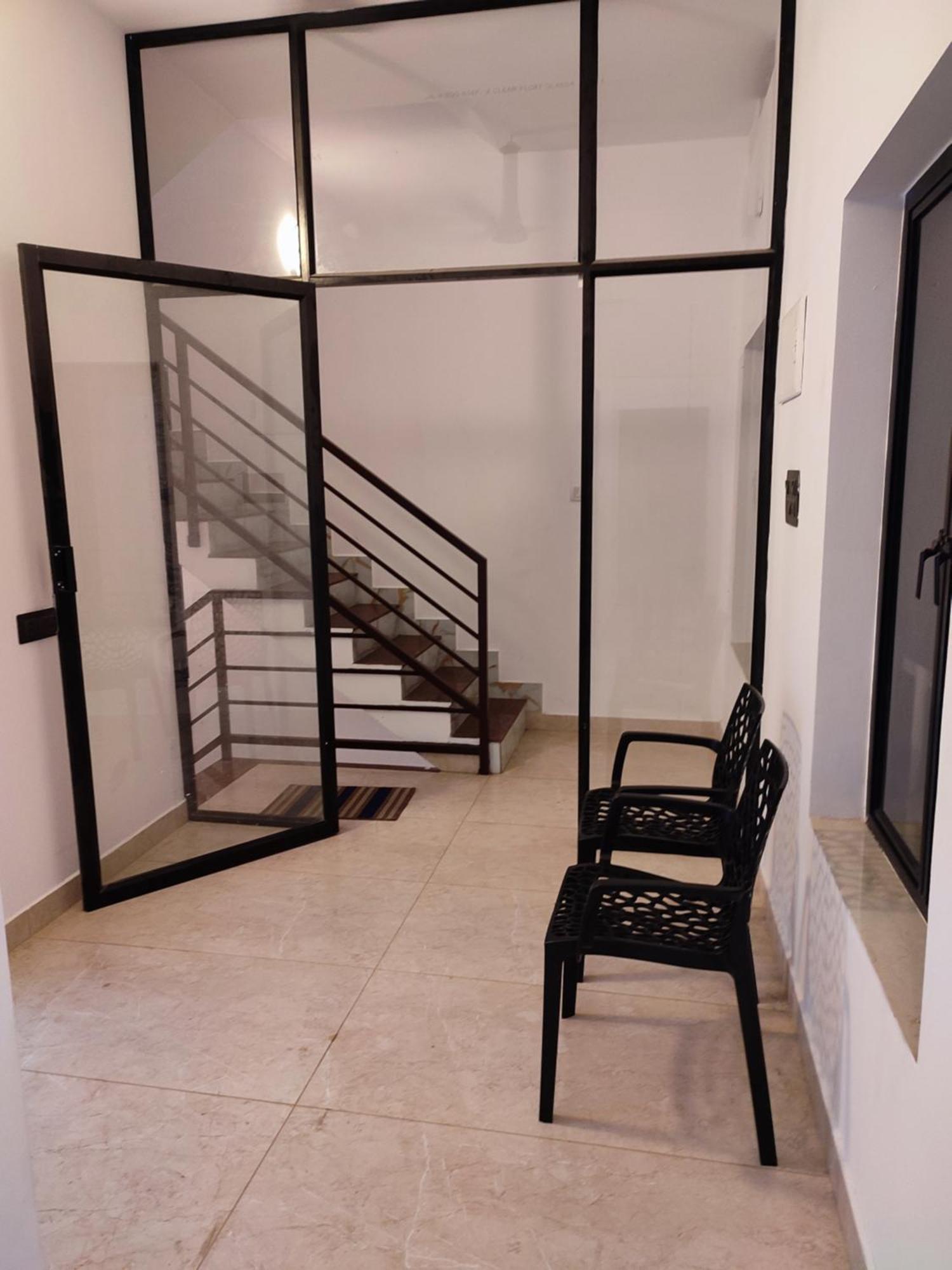 Alam Homestay Kochi Exteriör bild